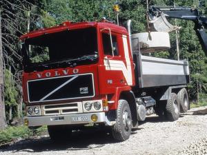 Volvo F12 6x4 Tipper 1977 года